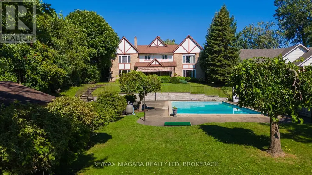 140 Lakeshore Road, Fort Erie (Lakeshore)